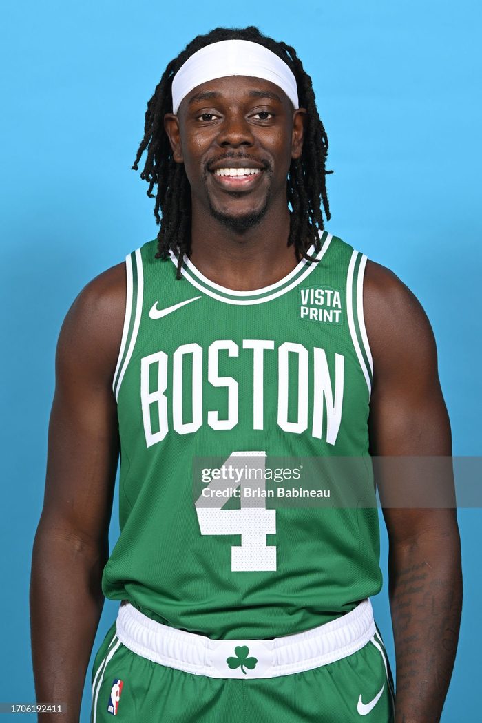 凯恩73场德甲比赛进75球，比同期进球数第二的吉拉西多21球（凯恩德甲73战75球，同期领先吉拉西21球）