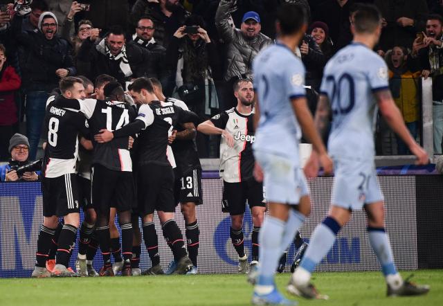 那不勒斯门将罚出时速130公里点球，已成足坛最快点射之一（那不勒斯门将主罚点球时速达130公里，跻身足坛最快点射行列）