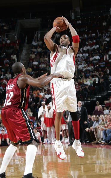 拉比奥：迈尼昂无法取代，本赛季目标是前四但我想争取冠军（拉比奥：迈尼昂无可替代，赛季目标前四但我渴望冲冠）