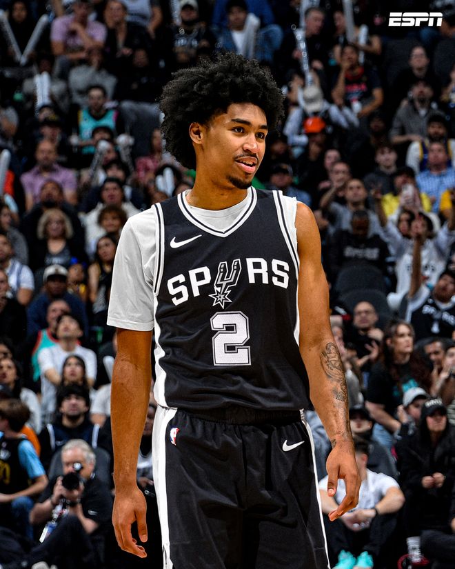 孔帕尼：我们不能变得傲慢，必须学会珍惜这些艰难的胜利（孔帕尼：拒绝傲慢，珍视来之不易的每一次胜利）