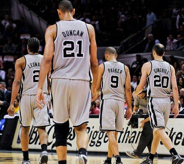 姆巴佩：不能把晋级世界杯当成理所当然；我们想拿到第三颗星（姆巴佩：晋级世界杯绝非必然，我们要冲击第三颗星）