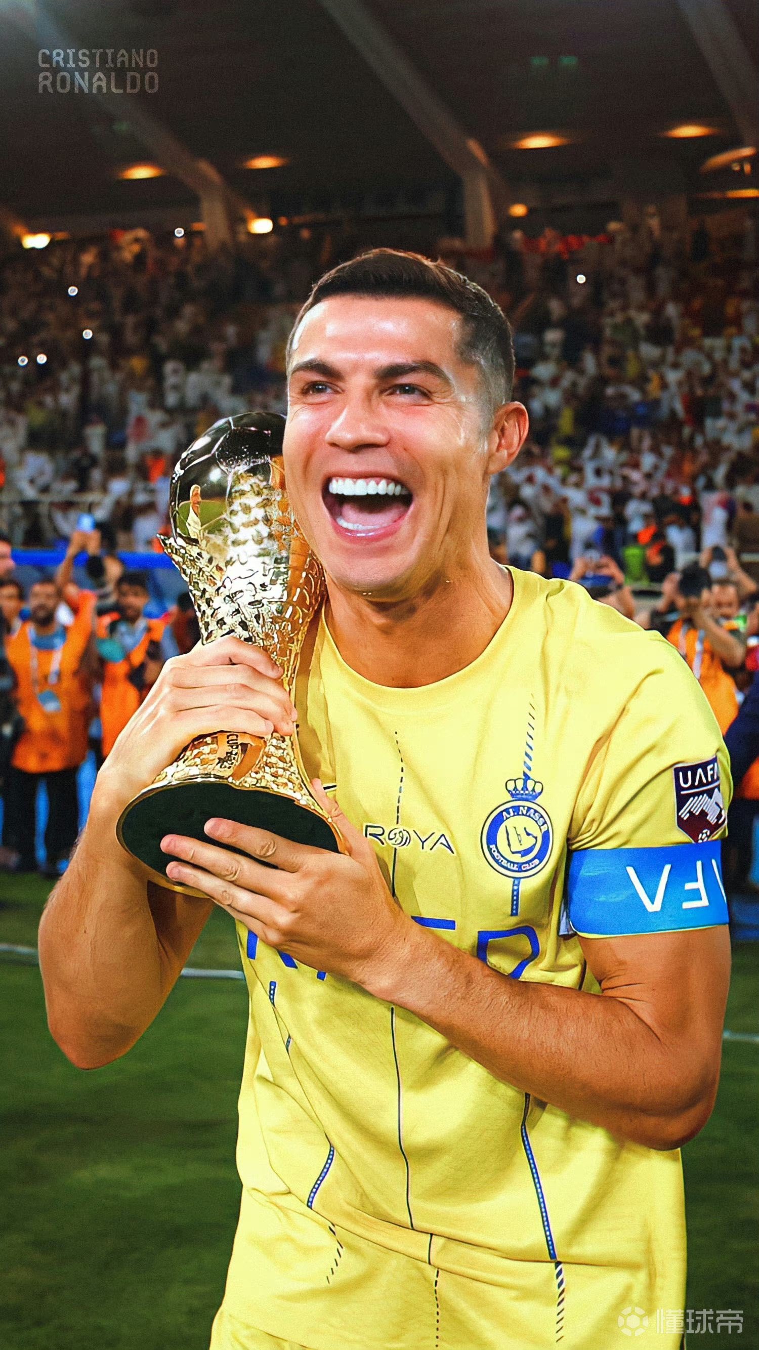 摩根・罗杰斯评最爱五大球星：有C罗无梅西，他是曼联球迷？（摩根·罗杰斯评选最爱五球星：C罗在列梅西落选，他是曼联球迷？）