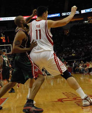 三浦知良效力的铃鹿无限0-1不敌VONDS市原，降入地区联赛（三浦知良所在铃鹿无限0比1负于VONDS市原，降级至地区联赛）