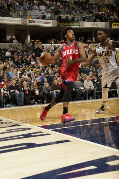 诺伊尔：今天我们有些运气不佳，这是一场信念的胜利（诺伊尔：运气不在我们这边，但信念助我们取胜）